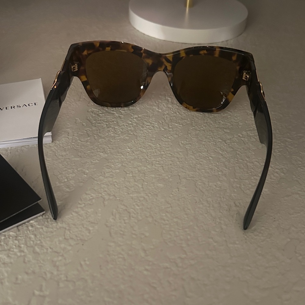 Versace Brown Tortoise Sunglasses - Picture 12 of 14